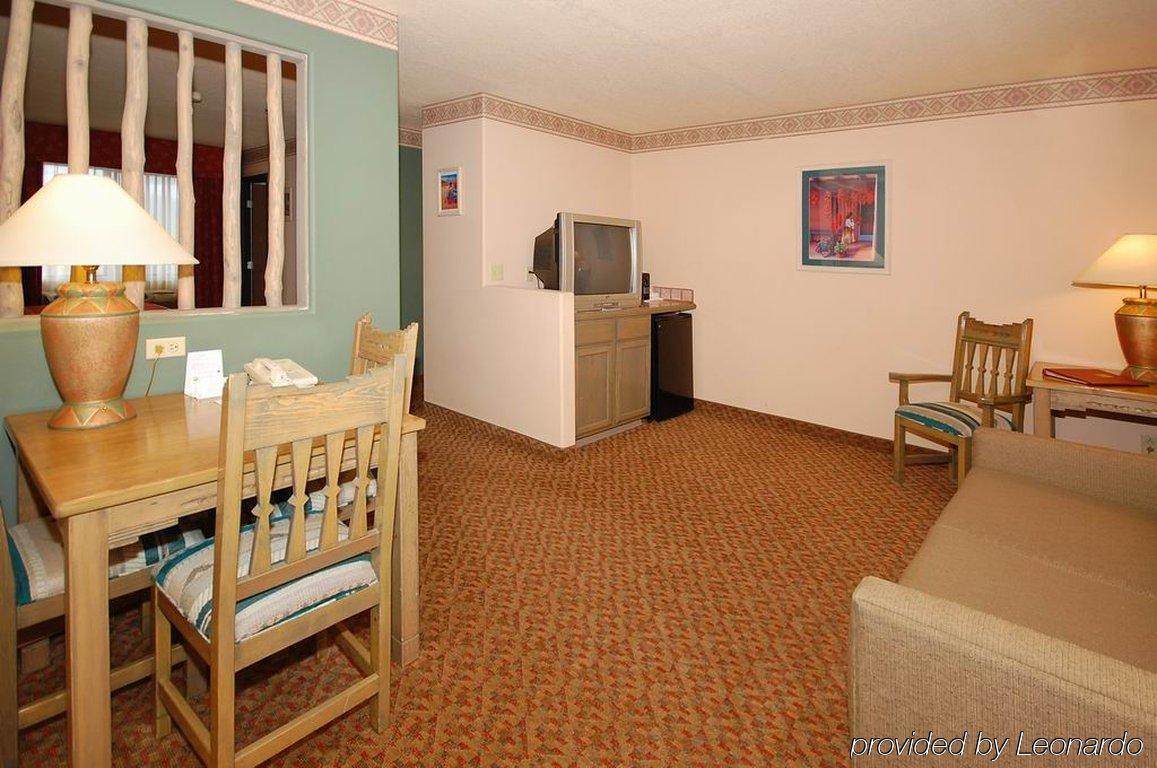 Comfort Suites Τάος Δωμάτιο φωτογραφία