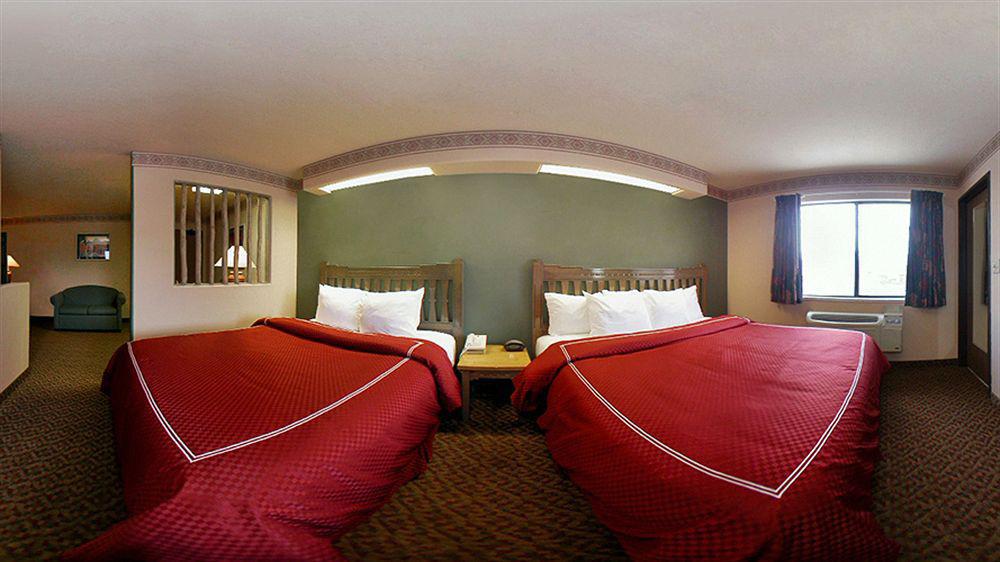 Comfort Suites Τάος Εξωτερικό φωτογραφία